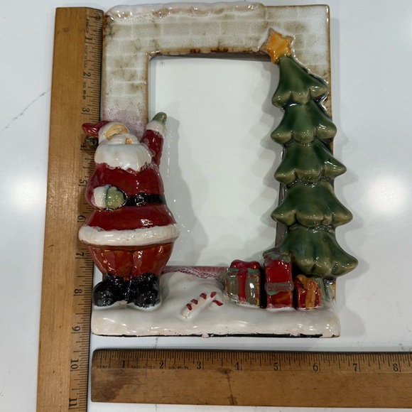 Vintage Ceramic Free Standing 3D Christmas Frame - Santa, Tree & Presents - Picture 10 of 10